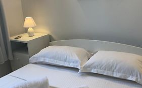 Central Tiny Loft In Argostoli
